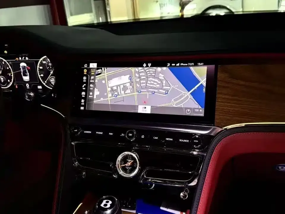 Bentley Flying Spur — фото 4