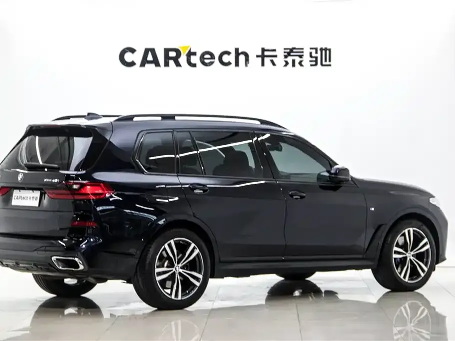 BMW X7 — фото 8