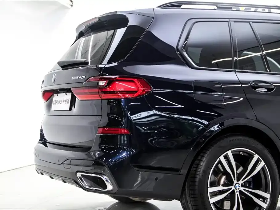 BMW X7 — фото 5