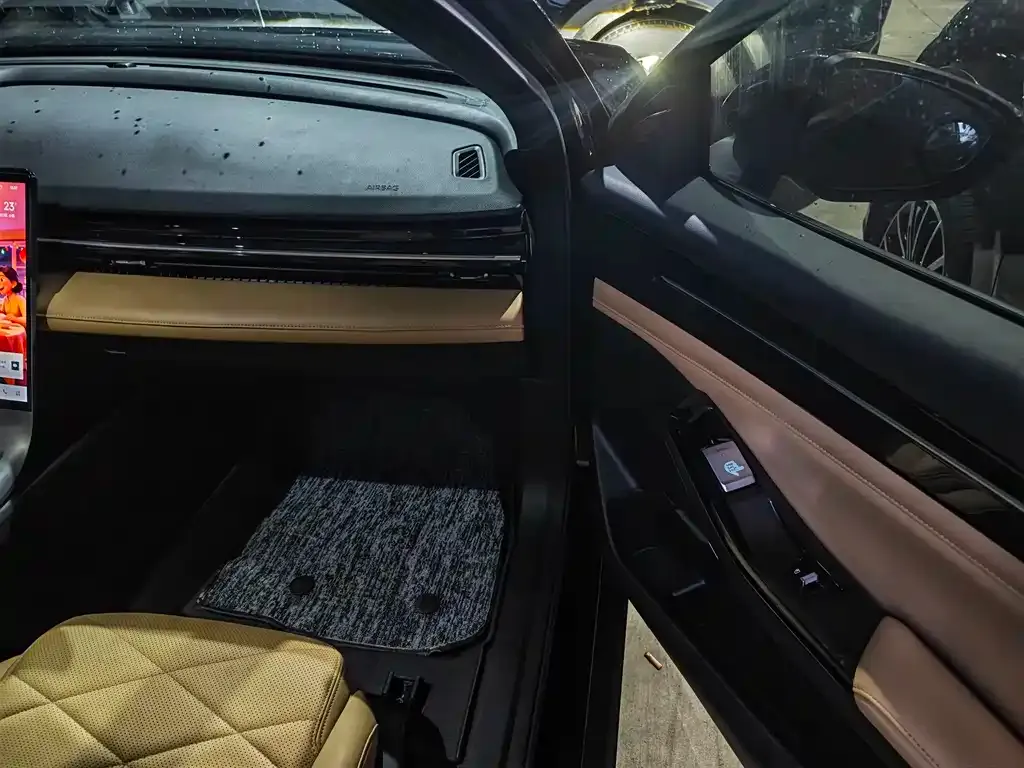Geely Galaxy L6 2024 из CN, фото 5