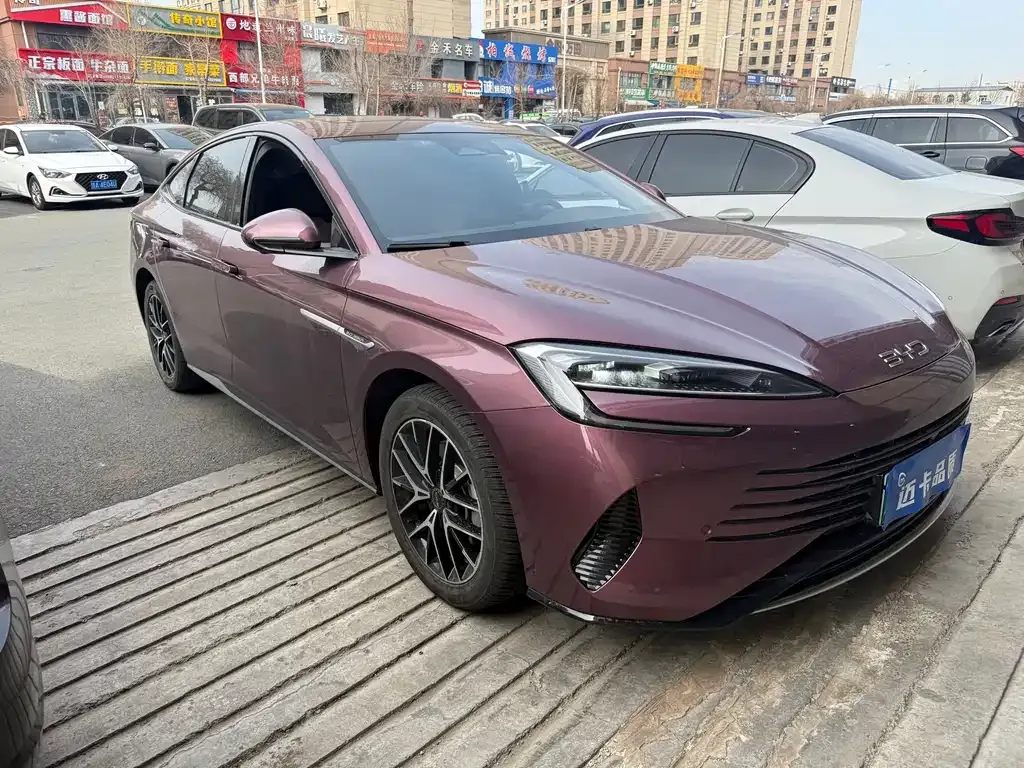 BYD Seal — фото 7
