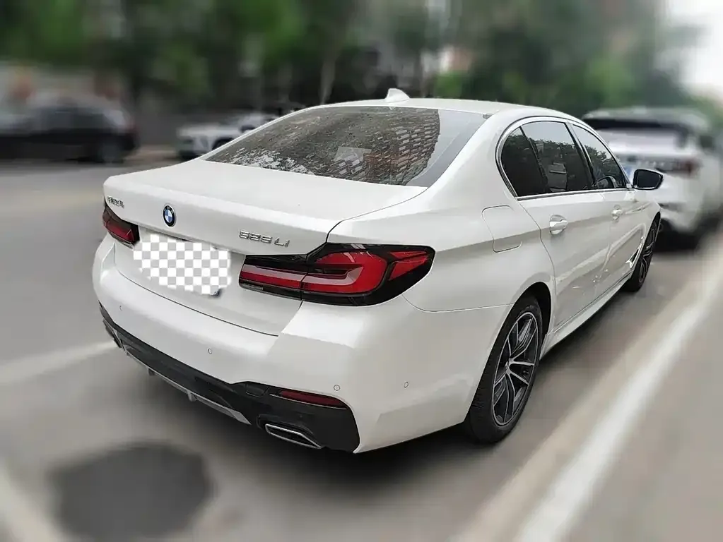 BMW 5 Series — фото 3