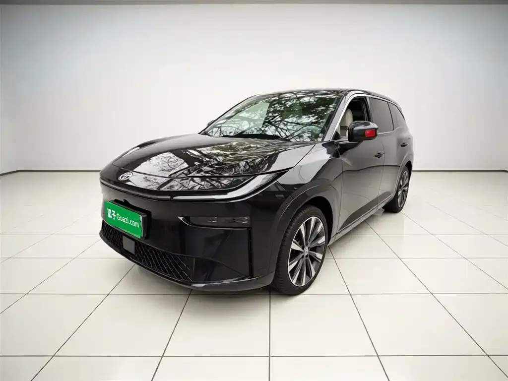Toyota Platinum 3X
