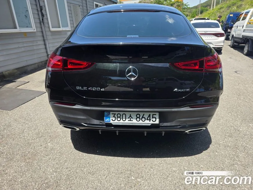 Mercedes-Benz GLE-Class — фото 7