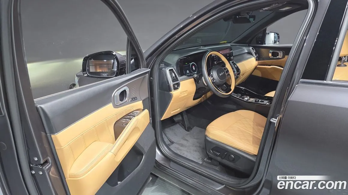 Kia Sorento — фото 10
