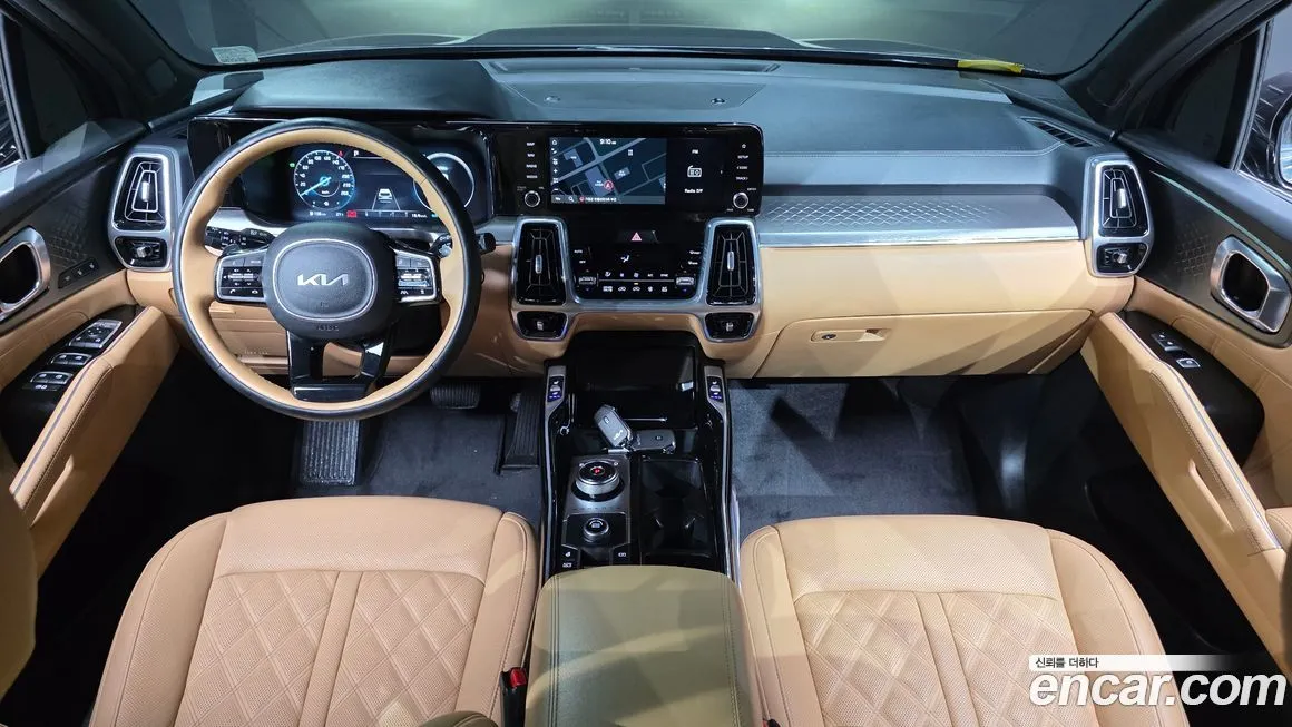 Kia Sorento — фото 8