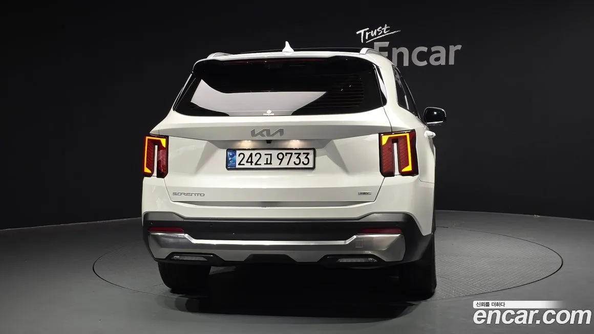 Kia Sorento — фото 3