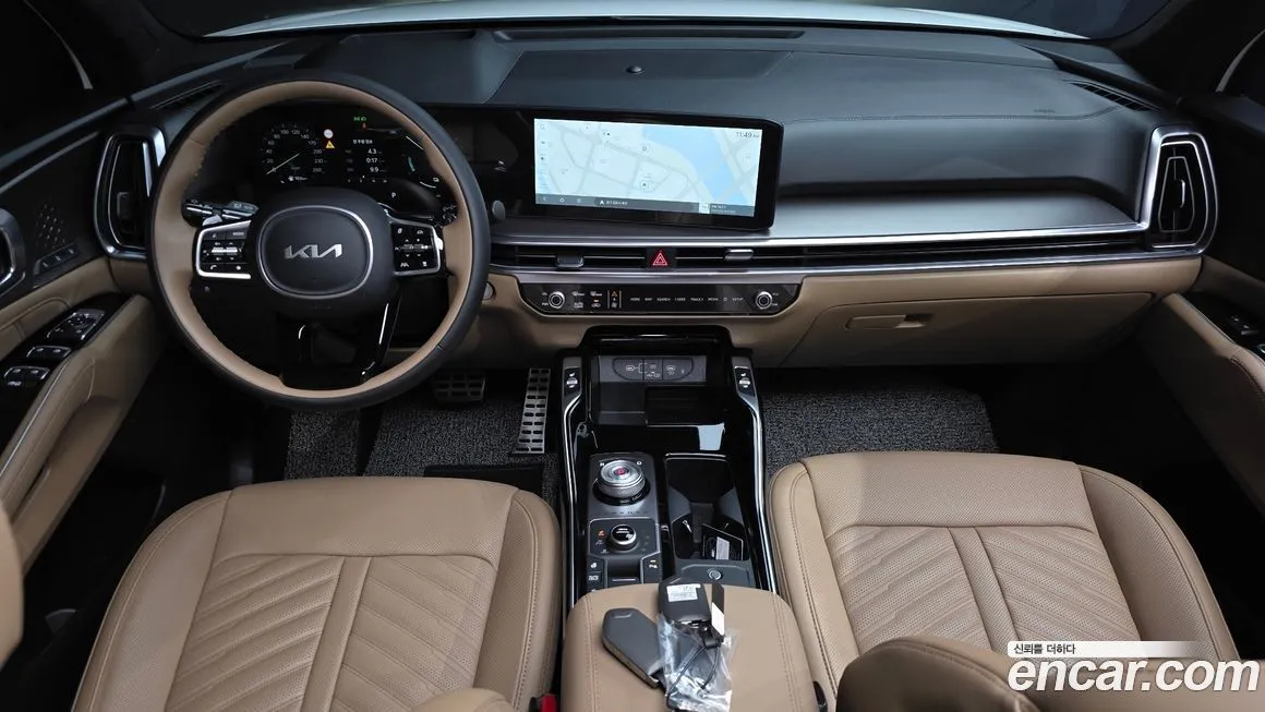 Kia Sorento — фото 7