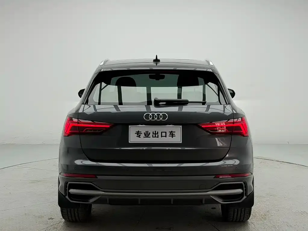 Audi Q3 — фото 6