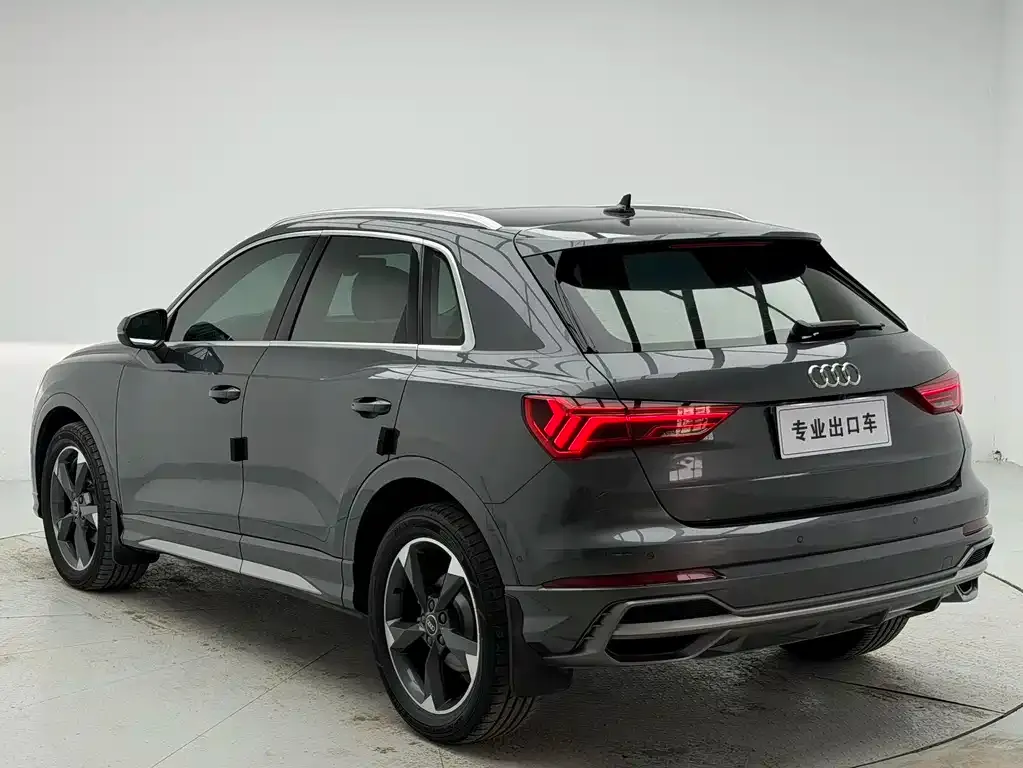 Audi Q3 — фото 4