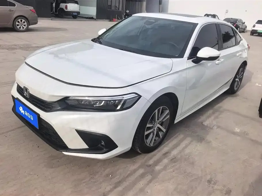 Honda Civic — фото 1