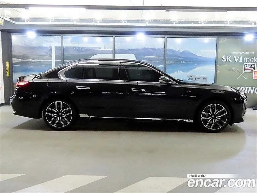 BMW 7-Series 2025 из KR, фото 3