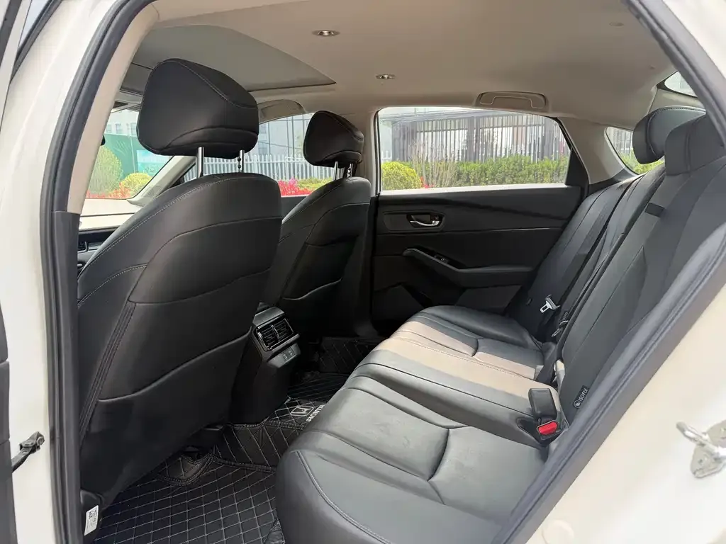 Honda Inspire 2024 из CN, фото 3