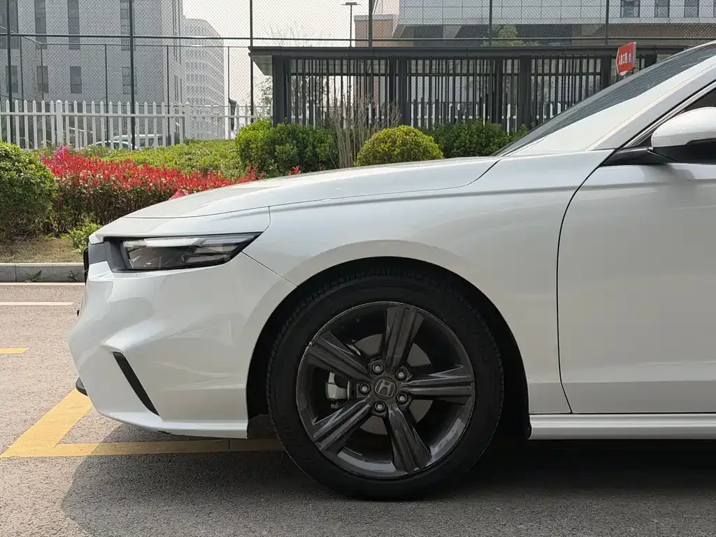 Honda Inspire 2024 из CN, фото 6