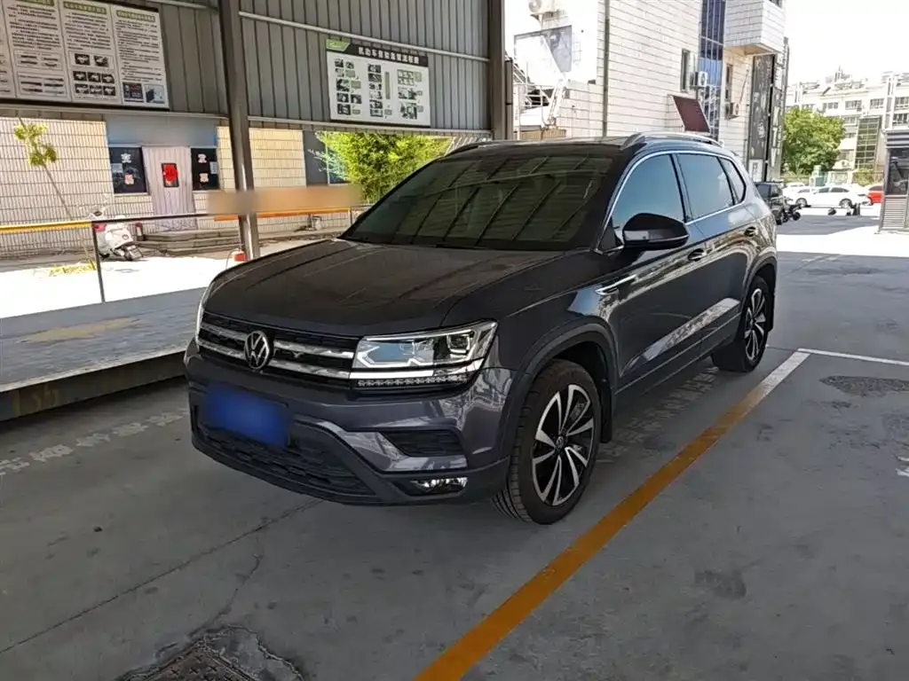 Volkswagen Tharu — фото 1