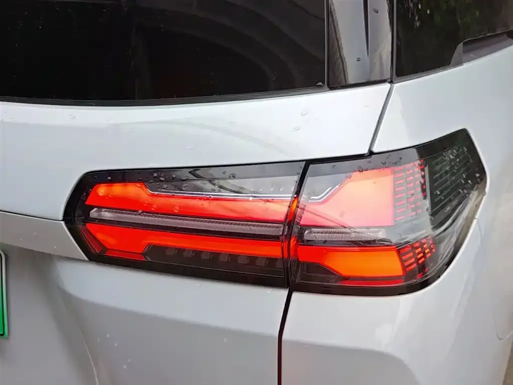 Wuling Starlight 730 New Energy 2025 из CN, фото 3