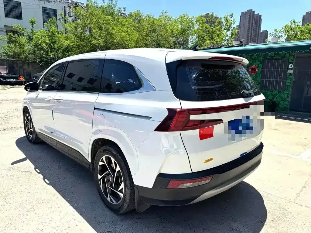 Hyundai Custo — фото 7