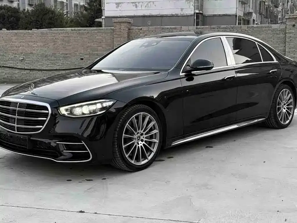 Mercedes-Benz S-Class — фото 1