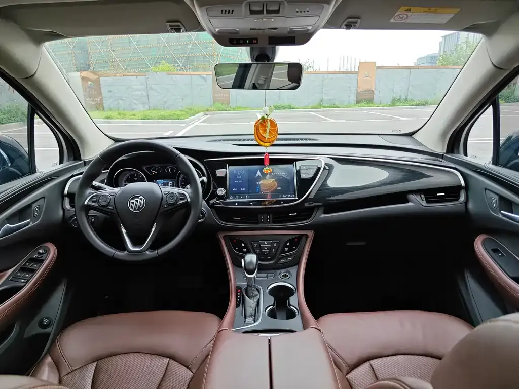 Buick Envision Plus — фото 3