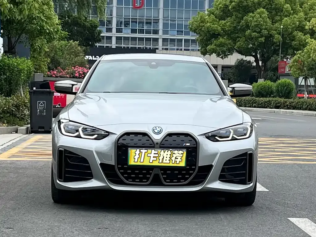 BMW i4 M 2025 из CN, фото 8