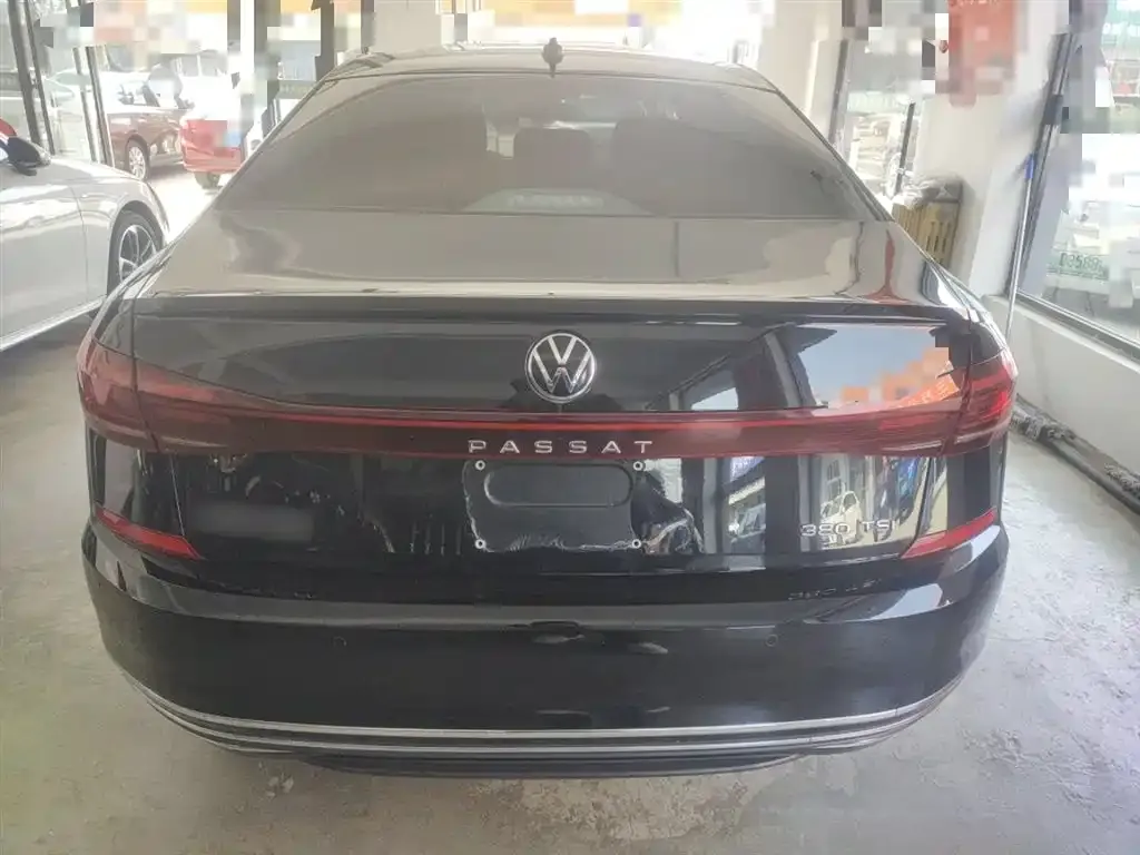 Volkswagen Passat — фото 8
