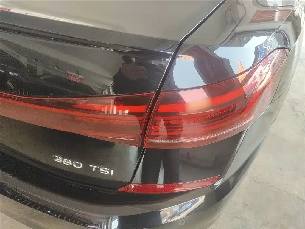 Volkswagen Passat — фото 5