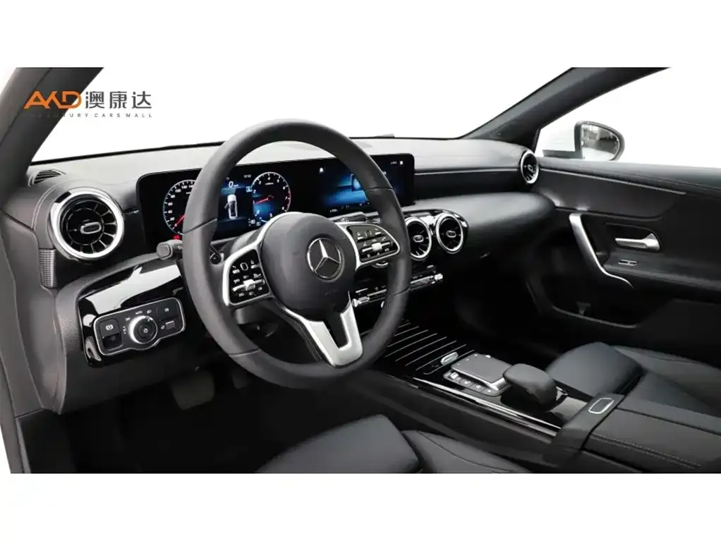 Mercedes-Benz A-Class — фото 10