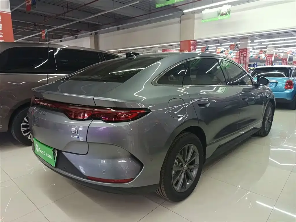 BYD Qin L 2026 из CN, фото 5