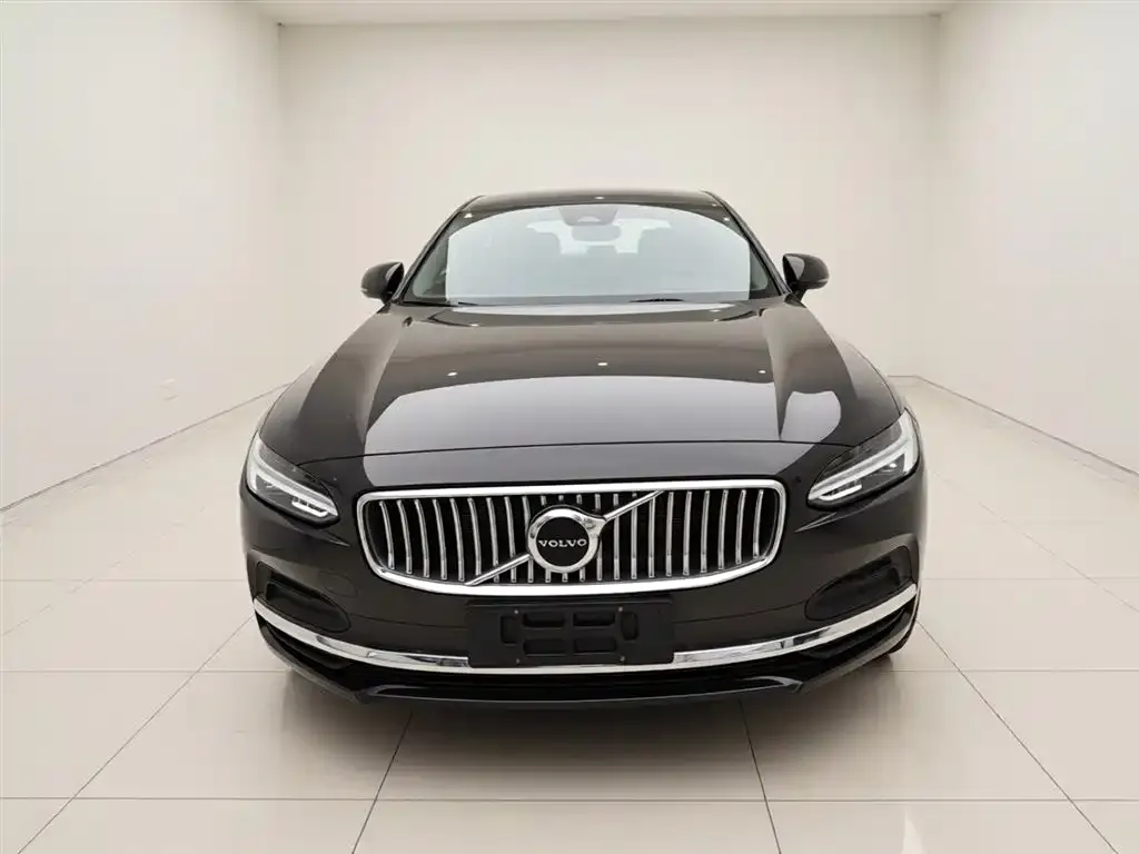 Volvo S90 — фото 3