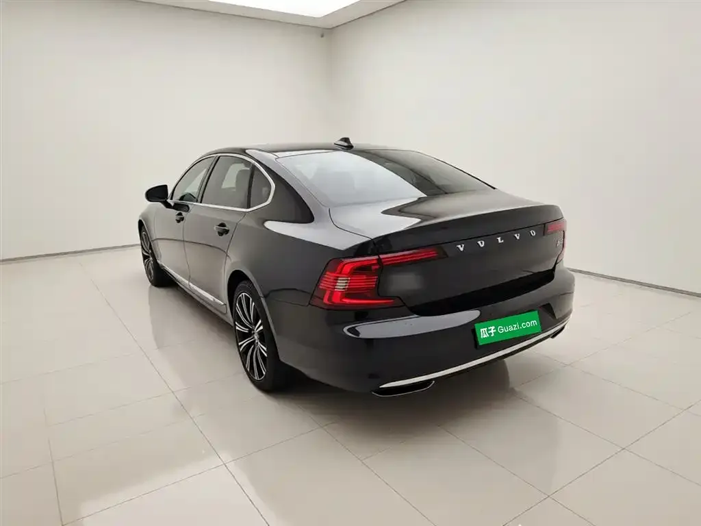Volvo S90 — фото 5