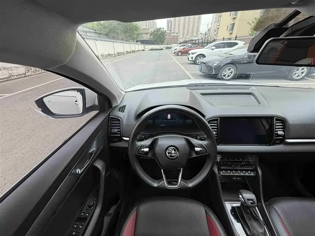 Skoda Karoq 2022 из CN, фото 10