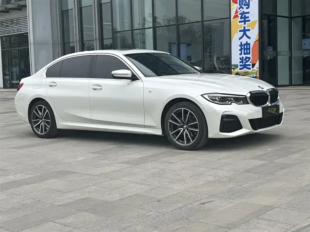 BMW 3 Series 2021 из CN, фото 4