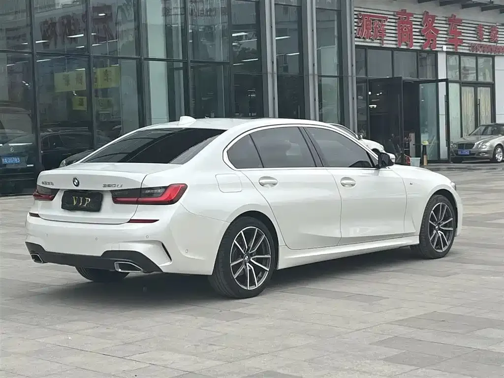 BMW 3 Series 2021 из CN, фото 8