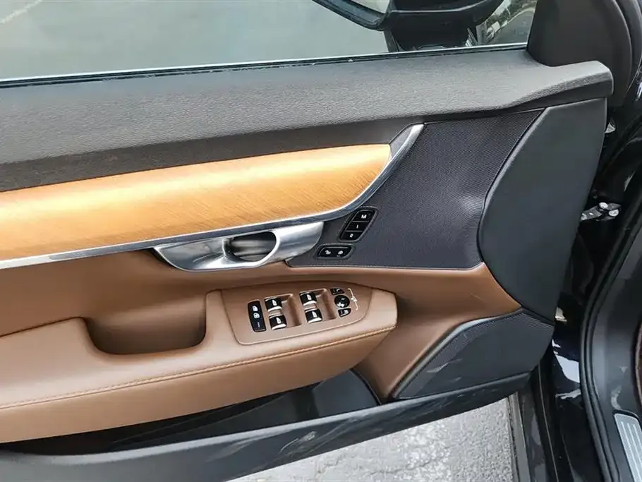 Volvo S90 — фото 10
