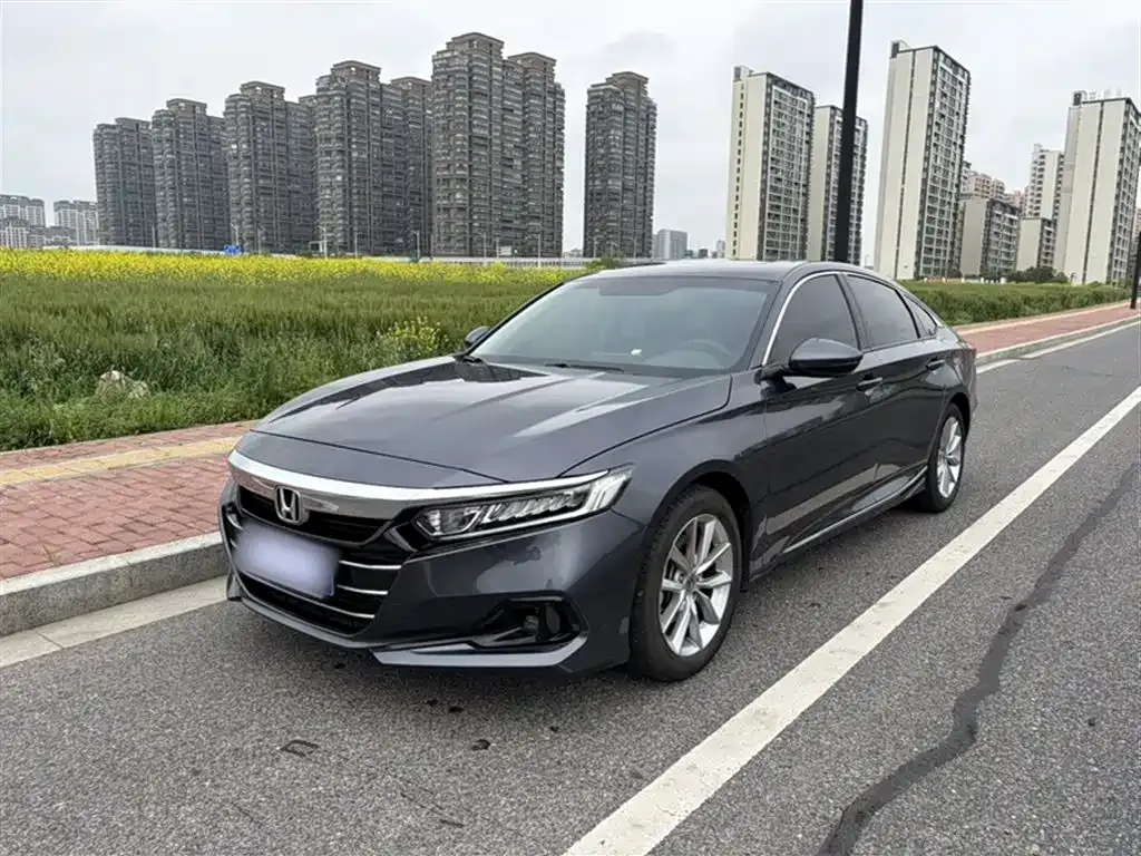 Honda Accord — фото 6