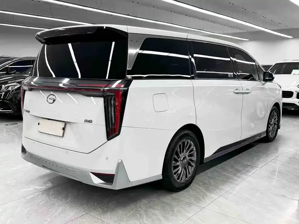 GAC Motor Trumpchi M8 — фото 9