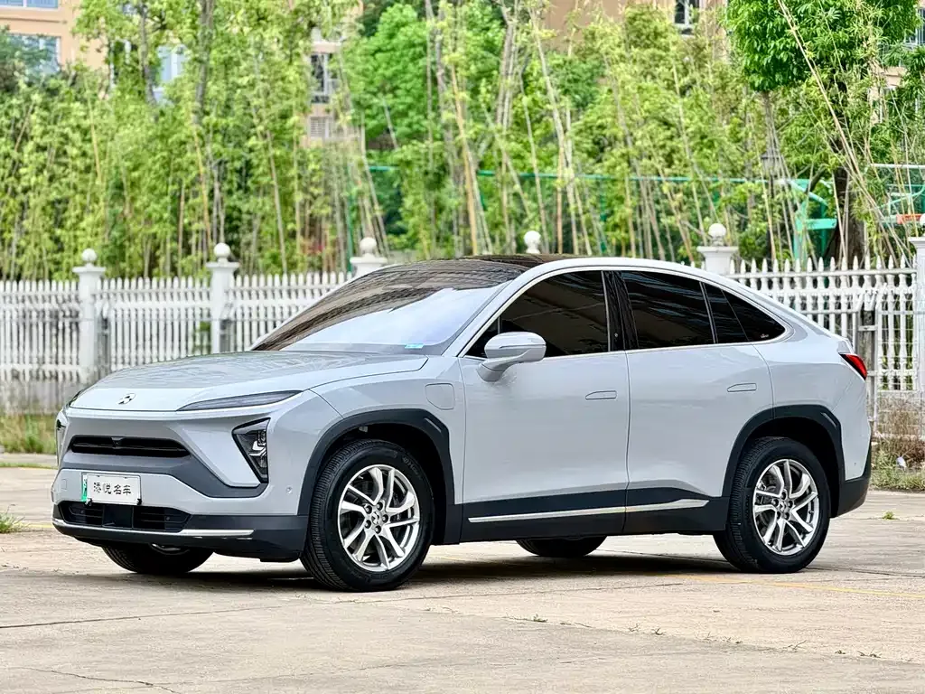 NIO EC6 — фото 7