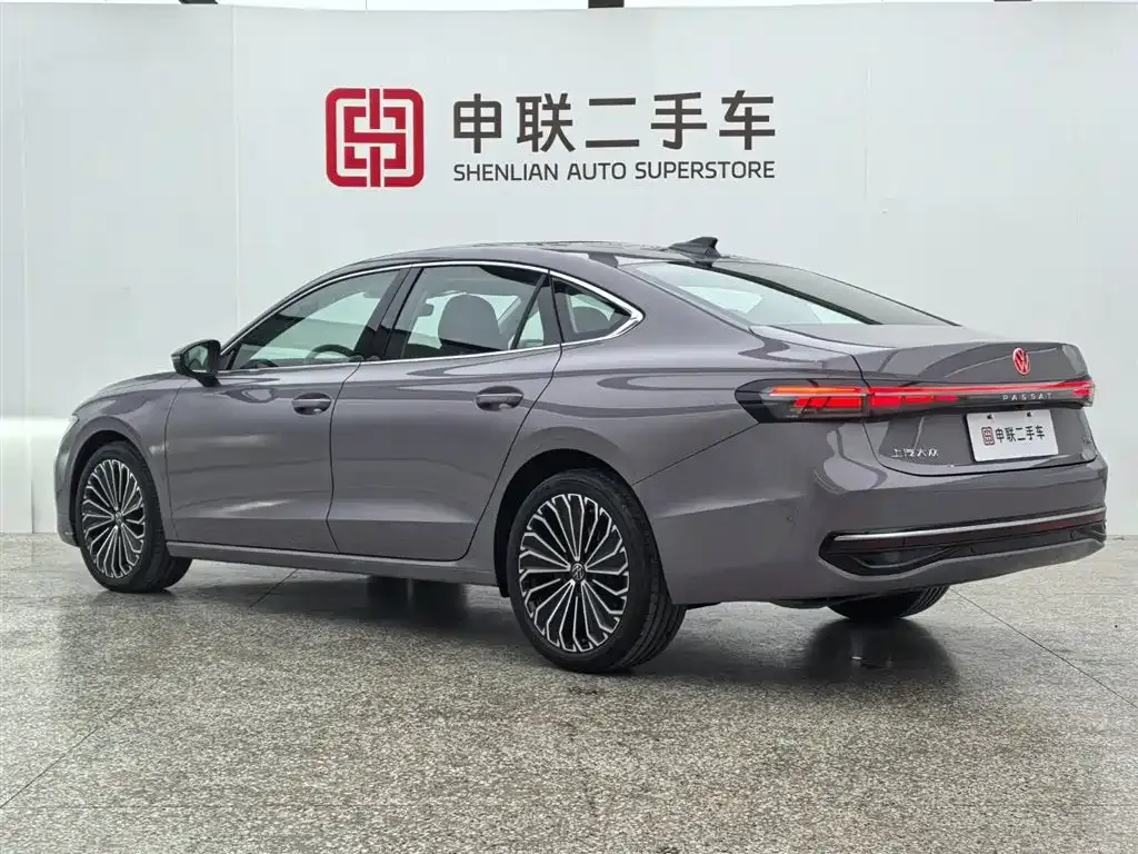 Volkswagen Passat — фото 8