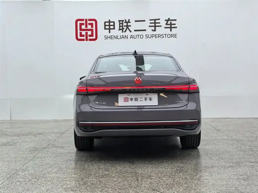 Volkswagen Passat — фото 6