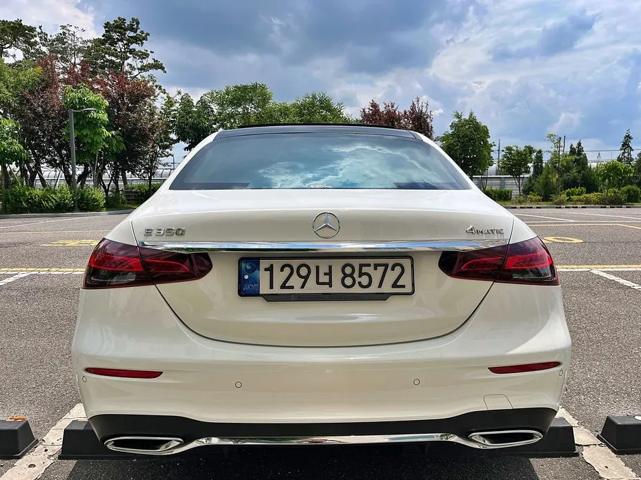Mercedes-Benz E-Class — фото 10