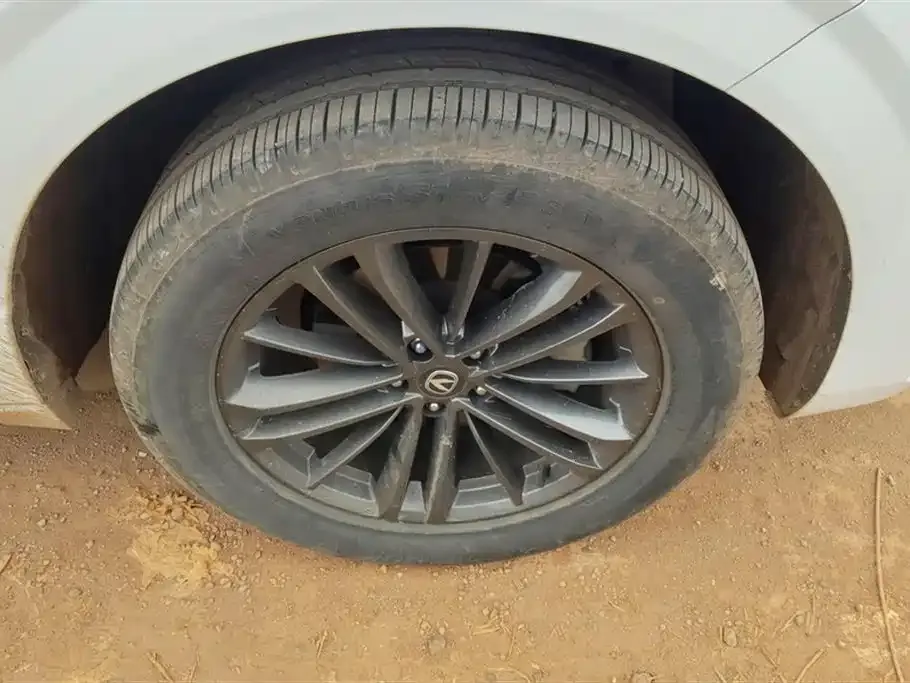 Changan UNI-K 2025 из CN, фото 3