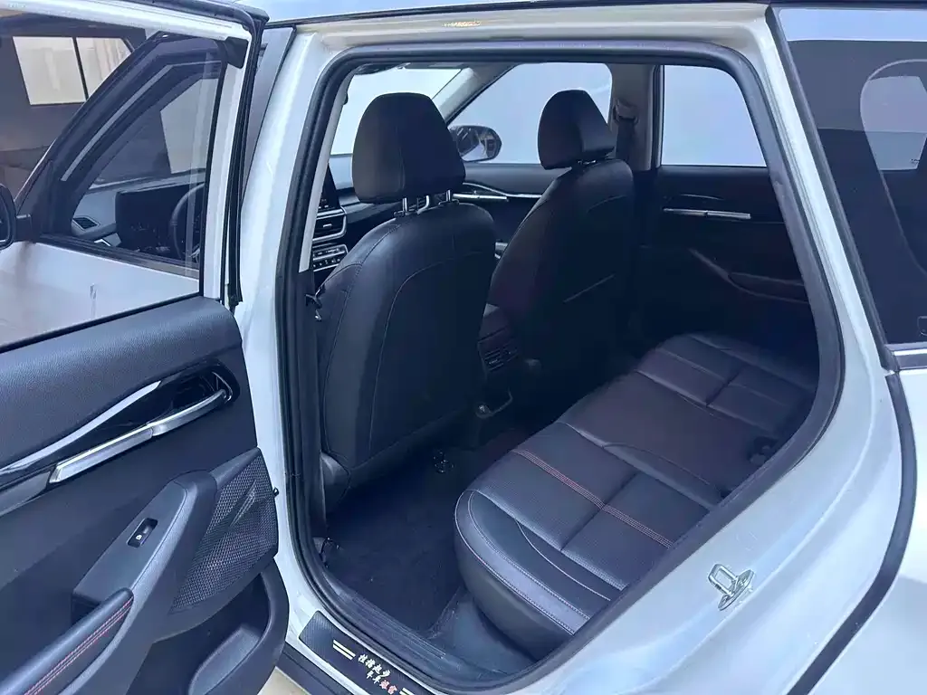 Kia KX3 — фото 10