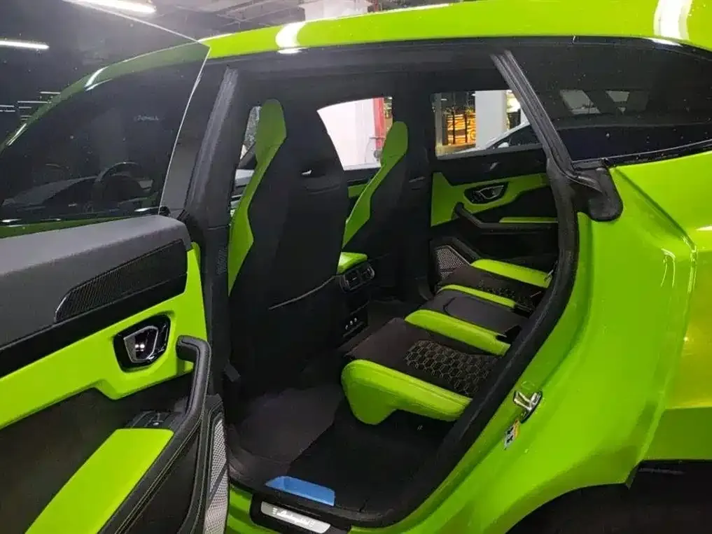 Lamborghini Urus — фото 6
