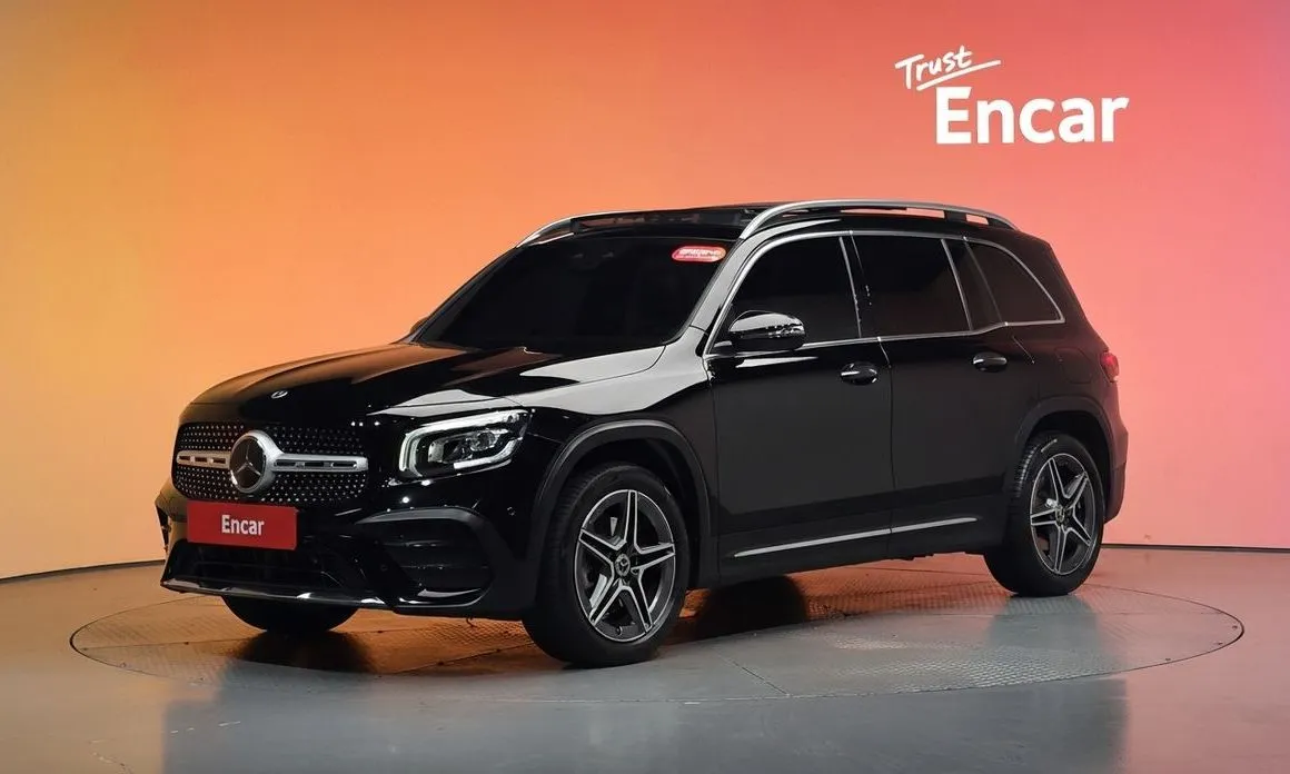 Mercedes-Benz GLB-Class — фото 1
