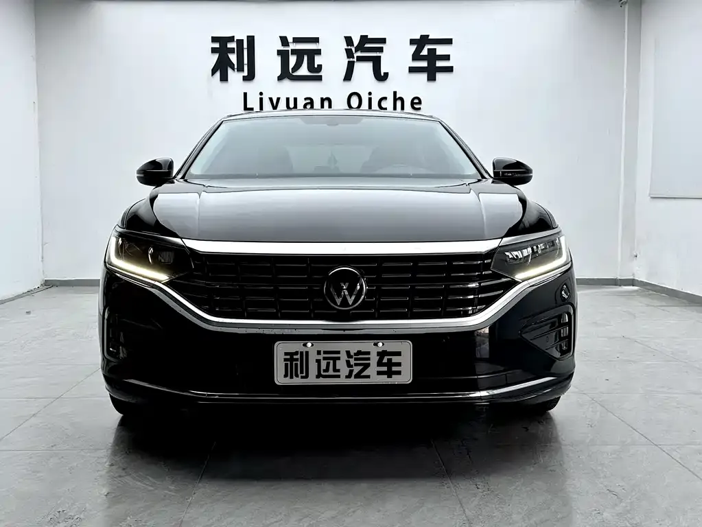 Volkswagen Passat — фото 4