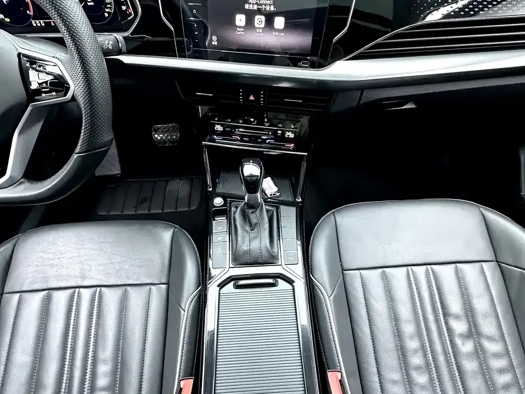 Volkswagen Passat — фото 9