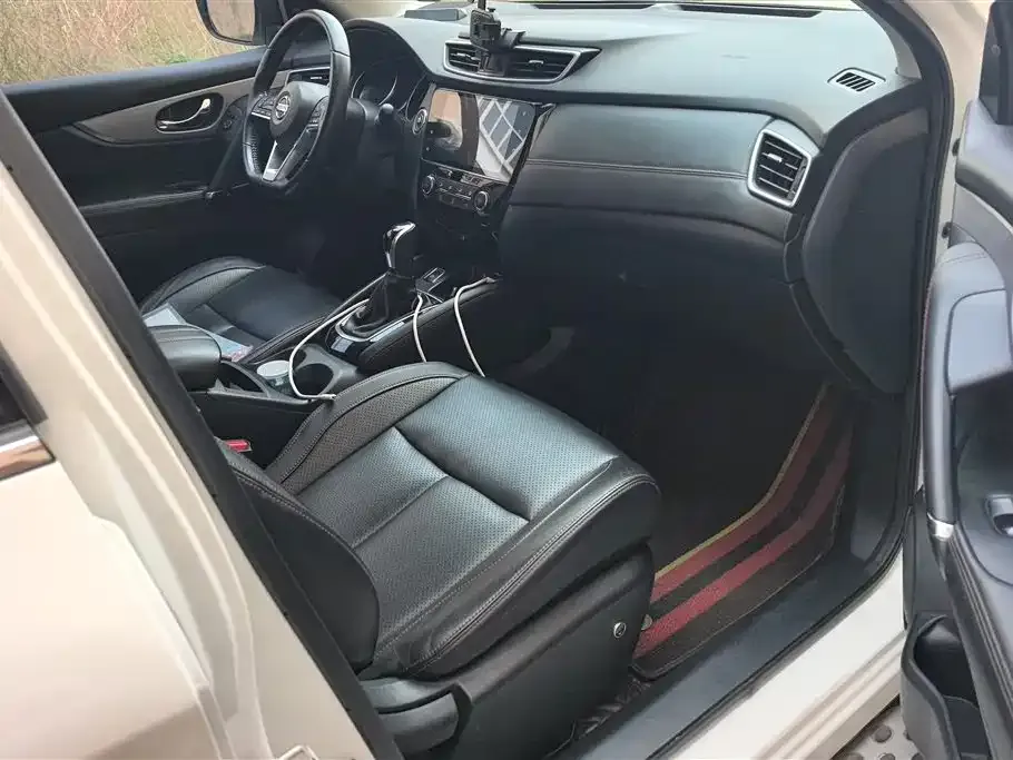 Nissan Qashqai — фото 5