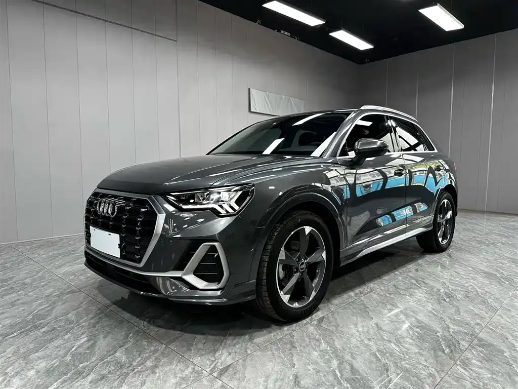 Audi Q3 — фото 10