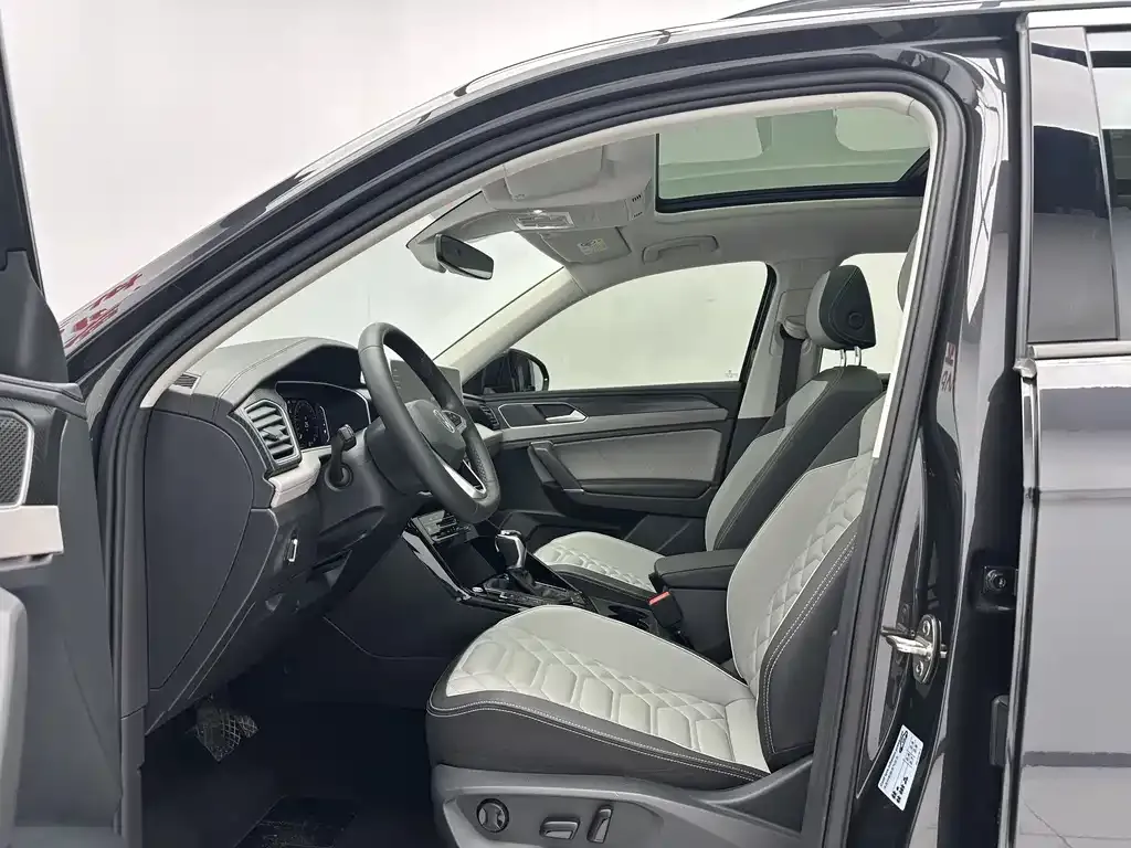 Volkswagen Tayron 2022 из CN, фото 5