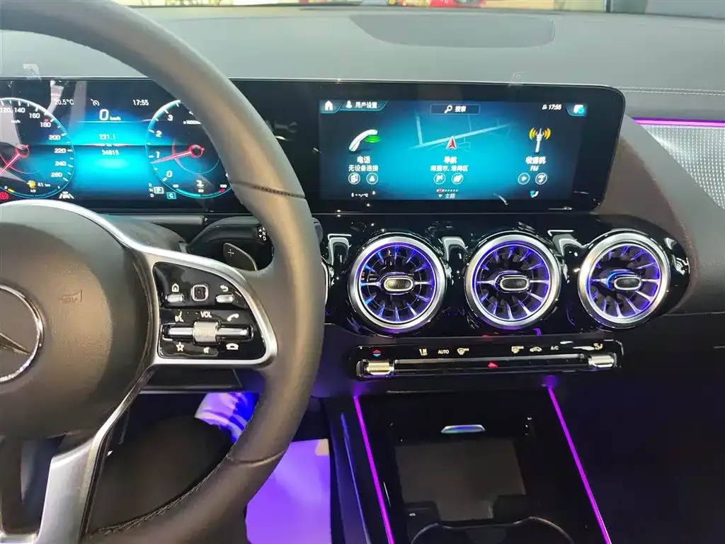 Mercedes-Benz GLA — фото 2